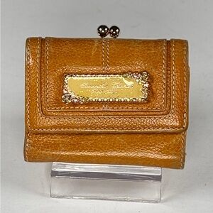 Samantha Thavasa Petit Choice Gold and Tan Wallet with Metal Accents kiss lock.